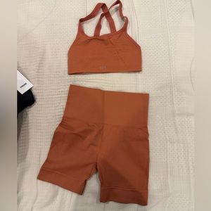 Setactive sculptflex biker short and bra set